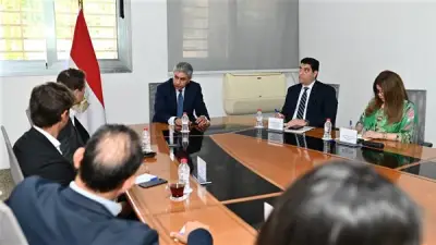 وزير السياحة يبحث التوسع في الاستثمار الفندقي مع كبرى الشركات العقارية