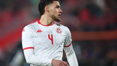 عمر الرقيق يدعو زملاءه لمراجعة الذات بعد هزيمة السويد القاسية في كأس العالم
