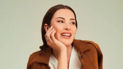 وفاة الفنانة التركية إيجي أرتيم عن 35 عامًا.. صدمة في الوسط الفني وجمهورها يودعها