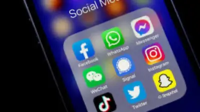 الإمارات تحدد 15 عامًا كحد أدنى لاستخدام الأطفال لمنصات التواصل الاجتماعي