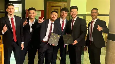 UniConnect: منصة ذكية لخدمة الطلاب المغتربين من السكن إلى المواصلات
