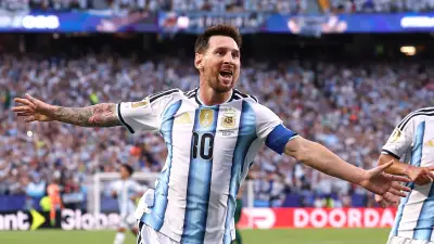 فيدال يشيد بميسي: سيُسجل 9 أهداف في 3 مباريات بكأس العالم