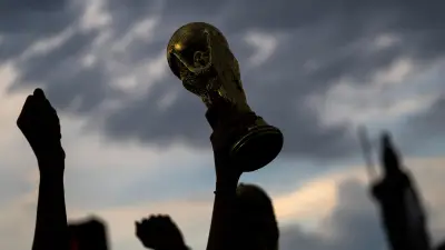 موسليرا وكوليبالي ضمن أسوأ 5 لاعبين في كأس العالم 2026