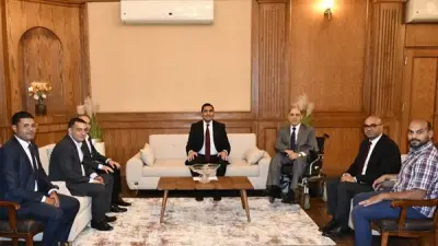 وزير الشباب يتابع استعدادات البارالمبية وكأس العالم للدارتس