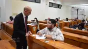 ضبط 11 طالباً بالذكاء الاصطناعي في امتحانات تجارة بني سويف