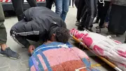 استشهاد 11 فلسطينيًا في قصف إسرائيلي على غزة وشقق سكنية مدمرة