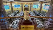 15 قطاعاً تتصدر تداولات البورصة المصرية والعقارات تستحوذ على 30.1%