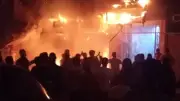 حريق هائل يلتهم 17 منزلاً في الجواهين بسوهاج دون إصابات