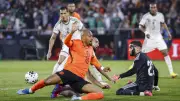 مباريات الجزائر والمغرب تدق أجراس الخطر في فرنسا قبل كأس العالم 2026