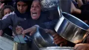 21 دولة تطالب برفع القيود عن المساعدات الإنسانية لغزة والأزهر يعلق