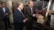 محافظ الغربية يتابع نتائج الحملات الرقابية على المخابز.. 22 محضراً في كفر الزيات وبسيون