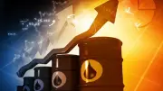 صادرات النفط العمانية ترتفع 2.7% رغم انخفاض الأسعار