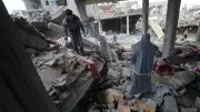 5 شهداء و15 مصابًا في غارة إسرائيلية على مواصي خان يونس