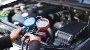 5 علامات تكشف أعطال مكيف السيارة ومتى يجب إعادة الشحن؟