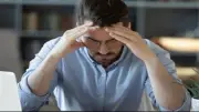 5 نصائح فعالة لتحسين التركيز لدى الكبار والصغار في زمن المشتتات