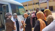 قافلة طبية بالإسماعيلية تفحص 833 مواطنًا في 6 عيادات تخصصية