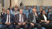 أبو العينين لوزير البترول: تتحدث بلغة المستثمرين وتحقق نتائج ملموسة على الأرض