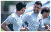 شرط وحيد يدفع الأهلي لبيع تريزيجيه في الميركاتو الشتوي