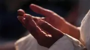 مركز الأزهر: صيام الأيام البيض سنة نبوية تضاعف الأجر والثواب