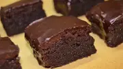 طريقة عمل البراونيز في خطوات سريعة ومكونات بسيطة
