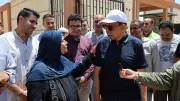 محافظ المنيا يحقق أمنية سيدة ويوفر فرصة عمل لنجلها في لفتة إنسانية