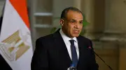 وزير الخارجية ونظيره الباكستاني يبحثان تطورات المفاوضات الأمريكية الإيرانية