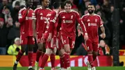 دوري الأبطال يغري لاعب ليفربول المنسي ببداية جديدة