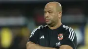 الأهلي يوجه الشكر لوليد صلاح الدين استعدادًا لتعيين وائل جمعة مديرًا للكرة