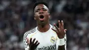 مورينيو في الصورة.. كواليس تجميد مفاوضات ريال مدريد وفينيسيوس