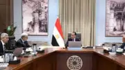 مدبولي يستعرض خطة تطوير الشركة القابضة للأدوية لتعزيز الإنتاج والتصدير