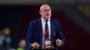دي لا فوينتي ينتقد دين هويسين بسبب غضبه من الاستبعاد من كأس العالم