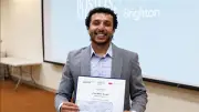 طبيب مصري يحصد المركز الأول في يوم الأبحاث بمستشفى بوسطن