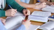 دعاء المذاكرة لطلبة الثانوية.. أدعية للتركيز وعدم النسيان قبل الامتحانات
