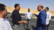 محافظ أسيوط يتفقد موقعًا مقترحًا لمأوى للكلاب الضالة بطريق المطار