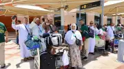الصالة الموسمية بمطار القاهرة تستقبل حجاج بيت الله الحرام العائدين