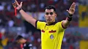 طاقم حكام مكسيكي لودية مصر والبرازيل استعداداً لكأس العالم