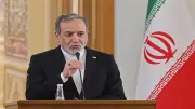 وزير الخارجية الإيراني: الرد على أي عمل عدائي فوري وحاسم