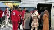 معبر رفح يستقبل دفعة جديدة من الفلسطينيين العائدين إلى غزة