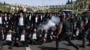 أزمة تجنيد الحريديم تتفاقم.. قيادات دينية تصف المواجهة مع الحكومة الإسرائيلية بالحرب