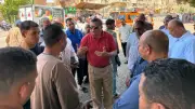 محافظ قنا يتابع حملة النظافة ورفع الإشغالات في جولة ميدانية