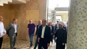 رئيس الوزراء يتفقد أتوبيسات كهرباء وغاز جديدة بهيئة النقل العام