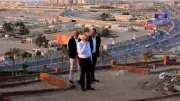 محافظ القاهرة يقود حملة لإزالة التعديات بكورنيش المقطم