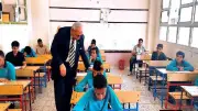 طلاب الإعدادية بالقاهرة يؤدون امتحانات الدراسات والتربية الدينية اليوم