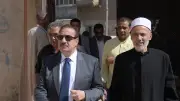 محافظ بورسعيد يتفقد لجان امتحانات الثانوية الأزهرية في أول أيام القسم الأدبي