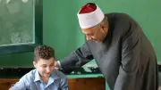 وكيل الأزهر يتفقد لجان امتحانات الثانوية ويؤكد: كل الإمكانات مسخرة لخدمة الطلاب