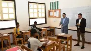 محافظ أسوان يتفقد لجان امتحانات الإعدادية ويطمئن على سيرها
