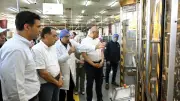 رئيس الوزراء يفتتح خط إنتاج جديد لمصنع شاي ببرج العرب الجديدة