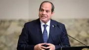 الرئيس السيسي يتفقد القيادة الاستراتيجية ويؤكد قدرة الدولة على إدارة التحديات