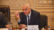 سيف زاهر يطالب بجدول زمني لإنهاء تطوير ملاعب مراكز الشباب