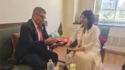 سفير فنزويلا يطلع الجامعة العربية على مستجدات الأوضاع في بلاده